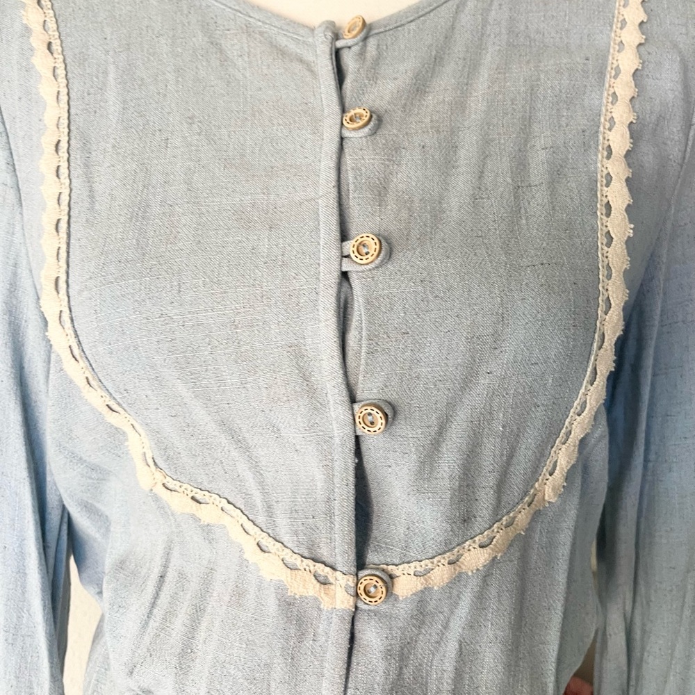 Sky Blue Vintage Romper - Picture 3 of 4